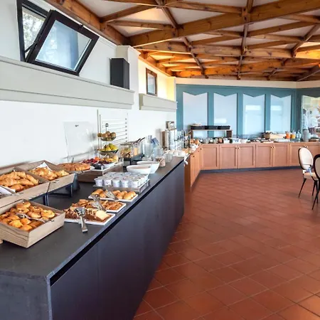 Monteconero 3* シローロ