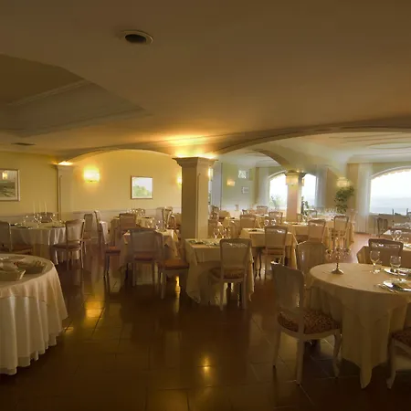 Monteconero 3* Sirolo