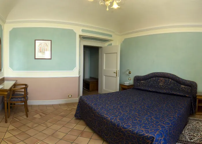 Monteconero 3* Sirolo